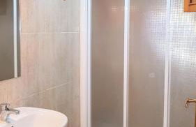 La cabaña del lago en ZAFIRO LAGUNAZO Parque Natural del Río Mundo - Foto 53