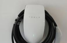 Modern Luxe Retreat Three-Bedroom #4 - Photo 2