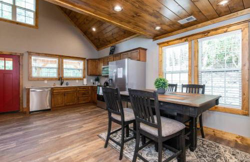 Hot Tub & WiFi - Angel's View - Red River Gorge KY - Foto 30