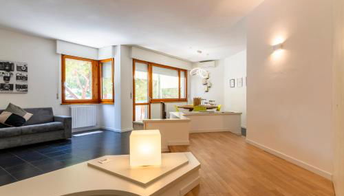 GuestHost - Livorno Sea View Flat With Balconies near the Beach - Foto 4