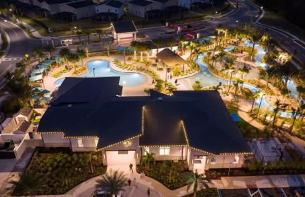 Luxurious Family-friendly 5 Bd 12 Guests w Screened Pool Close to Disney - Foto 160