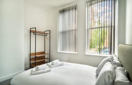 Modern 2 Bed Apartment in Waterloo Liverpool - Foto 4