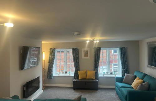 3 bed flat 10 mins to Alton Towers Sleeps 6-8 people - Foto 15