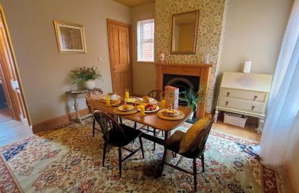Druids Cottage a cosy 2 bedroom Cottage within a 5 minute drive from Cannock town centre - Foto 35