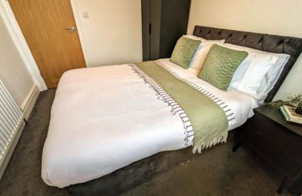 Spacious Bungalow in St Helens, 1-Min Drive to Carr Mill Bridge - Foto 39