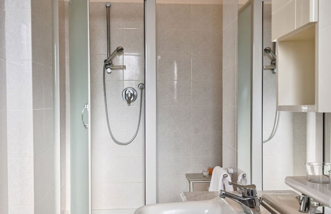 Toc-Toc Apartment a 10 min dall'Ospedale Maria Vittoria - Foto 23