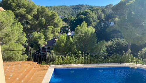 Com Casa Nostra - Photo 3