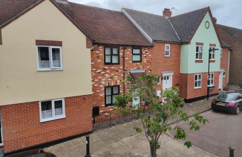 Frankland - Emsworth Harbour 3 Bedroom House - Photo 45