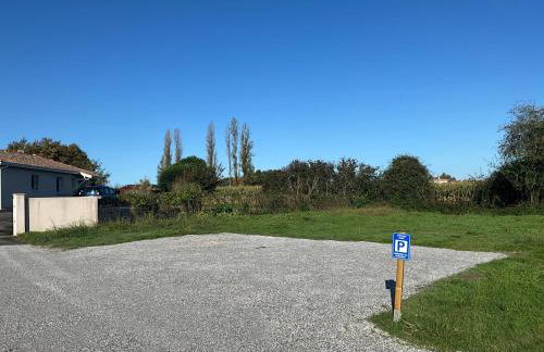 Charmant T2, Cl 3 étoiles, 4 Lits, 4 personnes et 1enfant, parking et terrasse - Foto 16