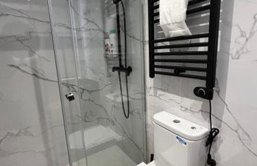 Renovated apartment in Madrid Center - Photo 16