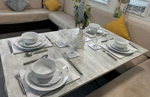 Elite Retreat Blackpool - Photo 12