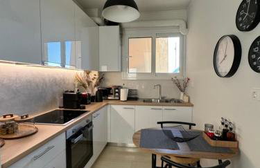 The rock view apartment - Photo 10