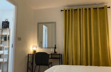 Spacious 4 Large Bedrooms Thurrock Grays 3 baths 1 ensuite Netflix Free Parking - Foto 14