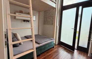 Fewo Fibi - Zentrale CityWohnung - 2 Schlafzimmer - 4 Betten - Küche - Ideal für Familien - Foto 25
