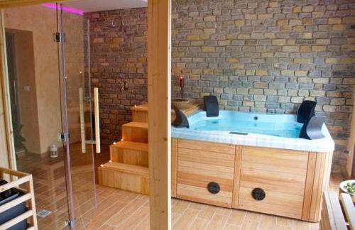 Agriturismo Monaco Di Mezzo - Foto 57