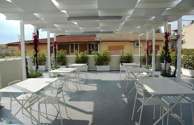 Spacious Apartment in Donnalucata - Photo 1