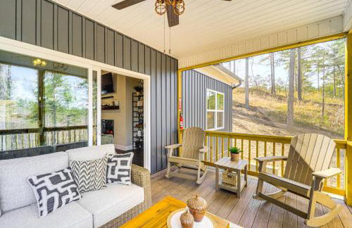 Gated Community w/ Perks: North Carolina Hideaway - Photo 25