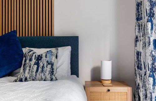 Modern, comfy Town centre gem, near beach, parking - Foto 18