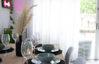 Lux 3 bedroom townhouse 1 block from the beach - Photo 60