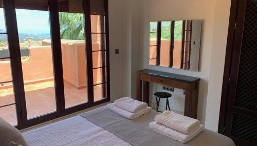 El Soto de Marbella Onsite Golf-Tennis-Padel-Gym 2 Bedroom Penthouse - Foto 5