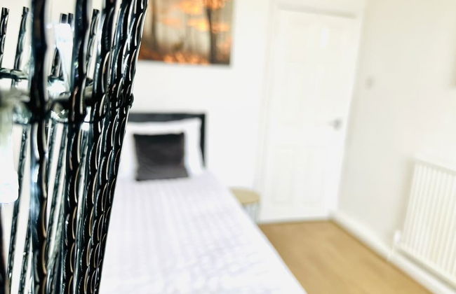 Beautiful 3-bed Apartment With Driveway Parking - Foto 5