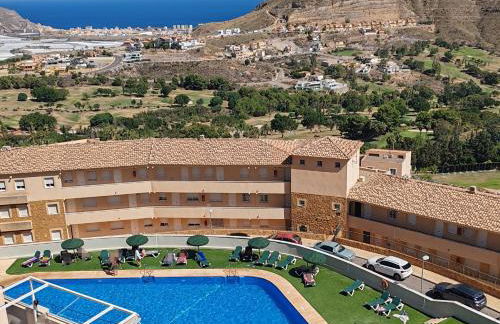 Sybarix Apartment: Precioso apartamento con vistas al golf y el mar - Foto 2