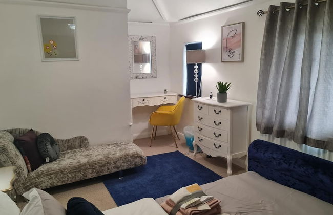 Immaculate 3-bed House in Middleton - Foto 6