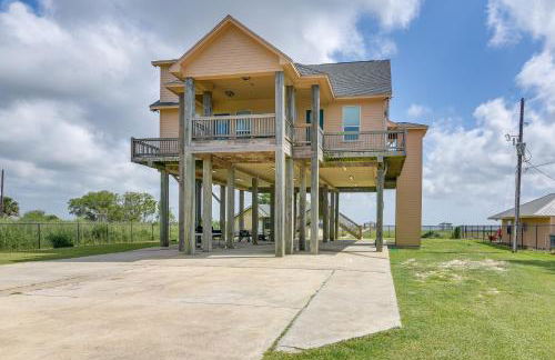 Pet-Friendly Port Arthur Retreat with Fishing Pier! - Foto 2