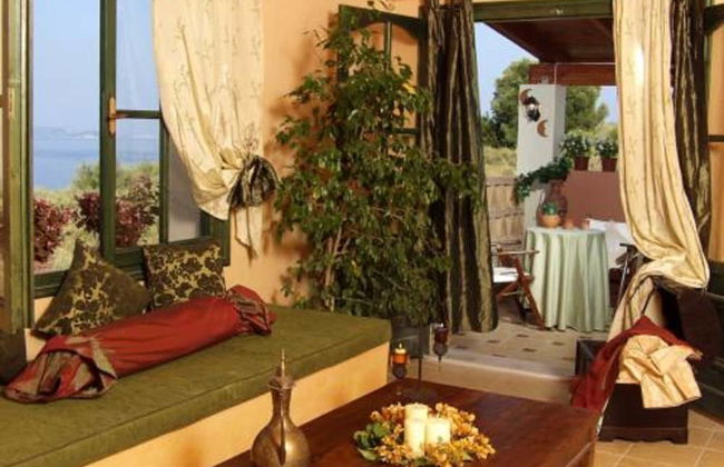 Athenea Villas - Photo 20