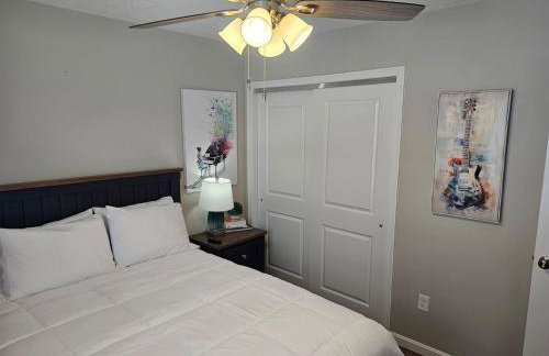 And . . . . the Beat Goes On - Foto 25