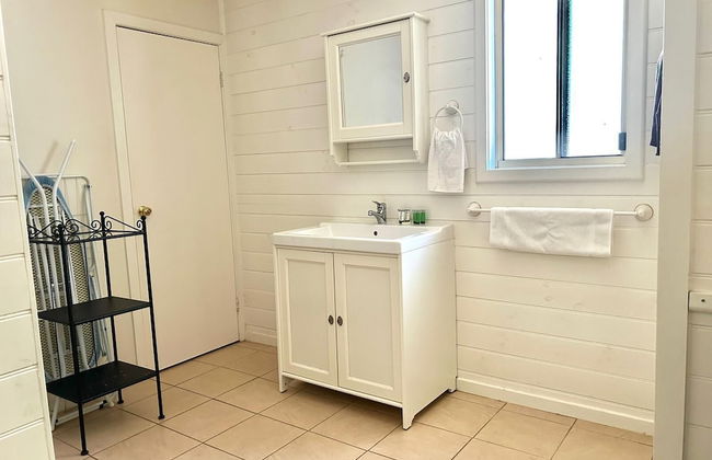 The Black Sparrow - Photo 56