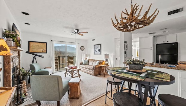 Sleeps 4 Mountain Views Indoor Pool Hot Tub - Foto 4, Habitación