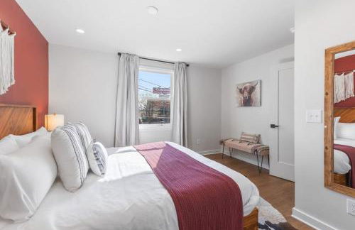 Chic and Cozy - Walk to Bars, Coffee, and Restaurants - Foto 21