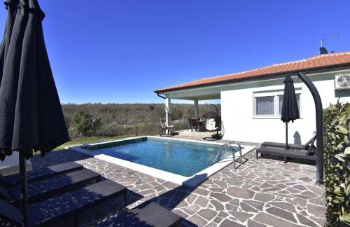 Comfortable holiday home with pool - Foto 69