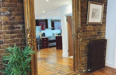 Penthouse Loft apartment with roof terrace Not for events or parties - Foto 5