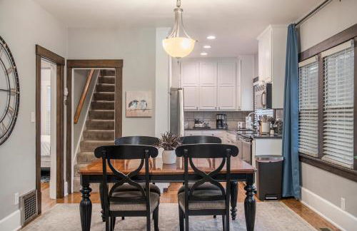 Benson's Cozy 3-BR Retreat with BBQ Grill - Photo 12