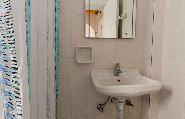 Sellada Apartments - Photo 23