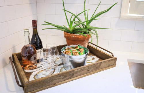 Sleeps 10! Minutes to Parris Island & Downtown - Photo 12