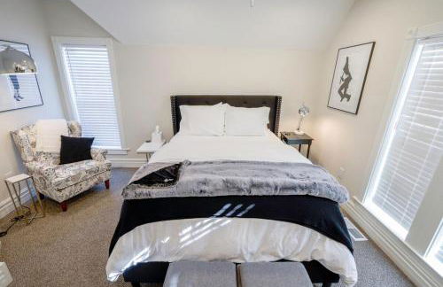 Eliza Gothic - Foto 16