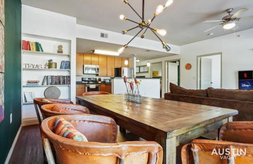 Stylish 4BR with Smart TV and Free Garage Parking - Foto 12