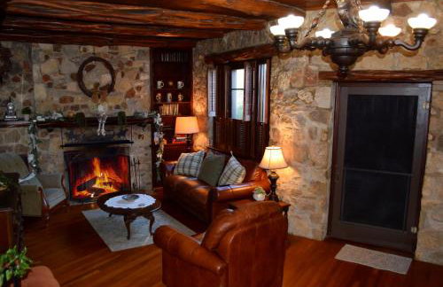 Cole Springs Historic Cottage - Foto 76