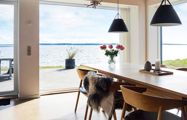 Picturesque Holiday Home in Struer near Sea - Photo 8