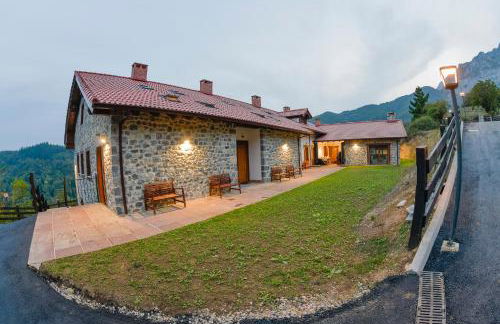 Apartamentos Los Picos de Europa - Foto 3