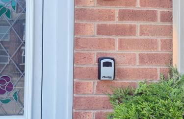 NEW refurbished Luxurious home with great transport links - Foto 45