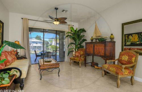 Imperial Paradise Naples - Photo 17