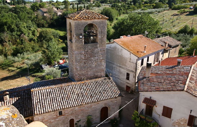 Umbria's Poolside Charm - Photo 31