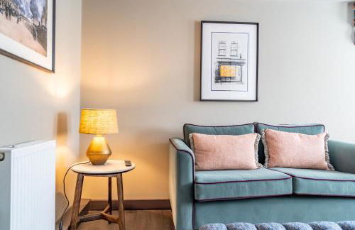 The Falcon - Foto 64