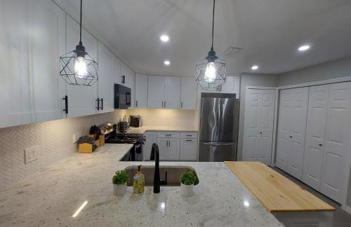 Amazing 3/2 Condo, Gated Community at Club Cortile!! - Foto 12