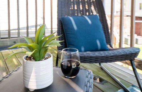 Jennifer's Getaway Stunning Views & Private Deck - Foto 23