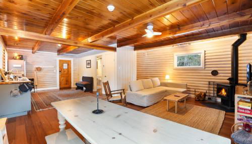 Augies Authentic Log Cabin! Pets Welcome! - Foto 5